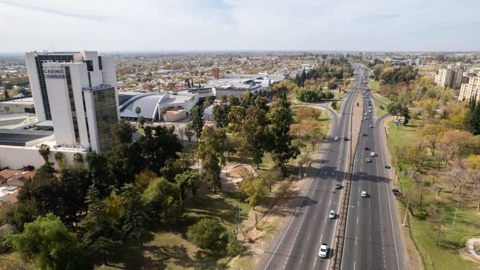 DJI_0010-1-scaled-1-980x551